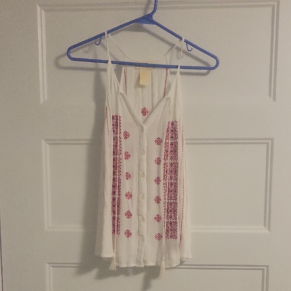 Embroidered White and Red Women's Top